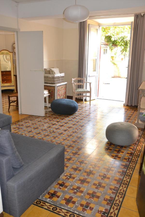 St Jean Du Gard : Spacious Apartment With Use Of Pool Saint-Jean-du-Gard Eksteriør billede