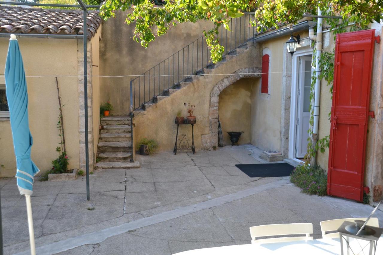 St Jean Du Gard : Spacious Apartment With Use Of Pool Saint-Jean-du-Gard Eksteriør billede