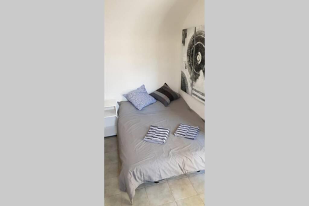 St Jean Du Gard : Spacious Apartment With Use Of Pool Saint-Jean-du-Gard Eksteriør billede