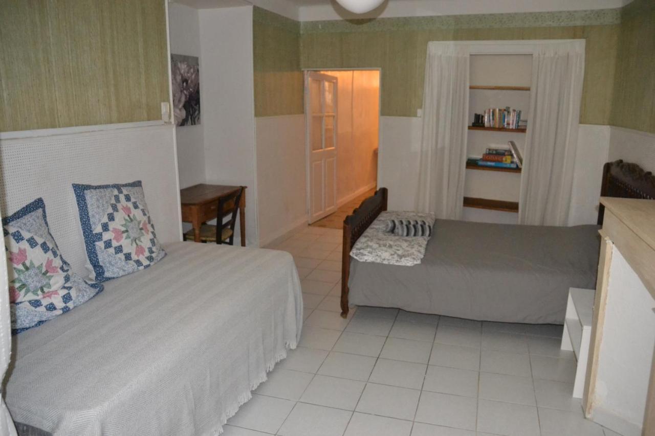 St Jean Du Gard : Spacious Apartment With Use Of Pool Saint-Jean-du-Gard Eksteriør billede