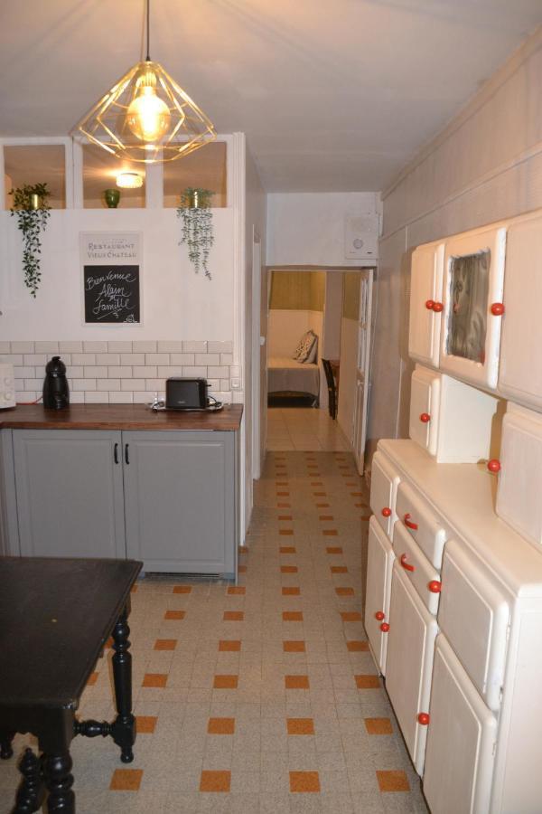 St Jean Du Gard : Spacious Apartment With Use Of Pool Saint-Jean-du-Gard Eksteriør billede